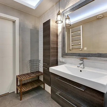 Platinium Kartuska Modern Apartment Gdansk