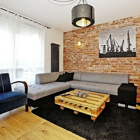 Platinium Kartuska Modern Gdansk